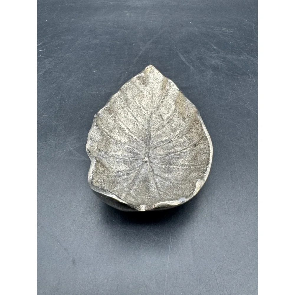 Tarro Aluminum Leaf Shaped Trinket Dish Tray Mid Century Modern 6